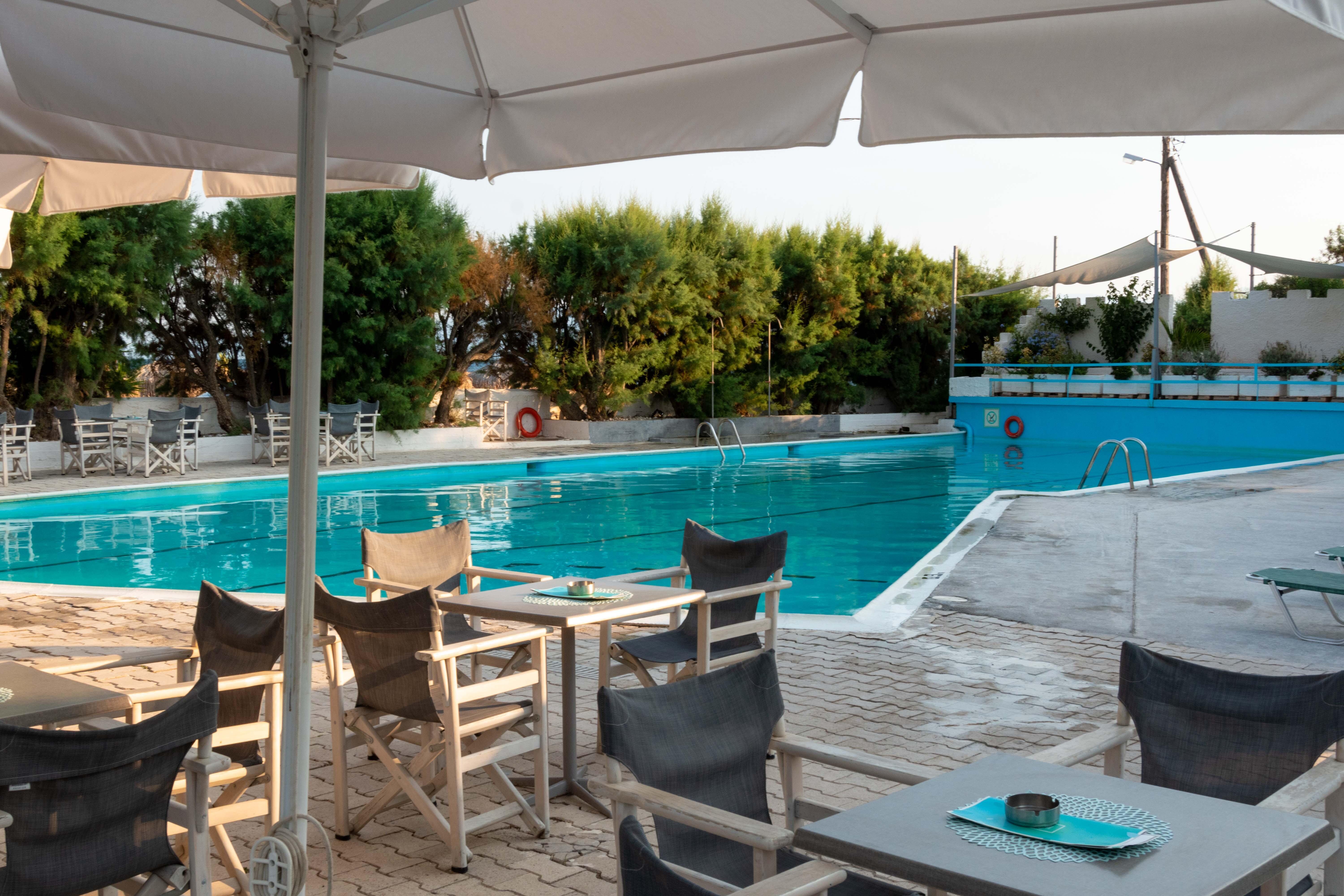 The Grove Seaside Hotel Drepano Buitenkant foto